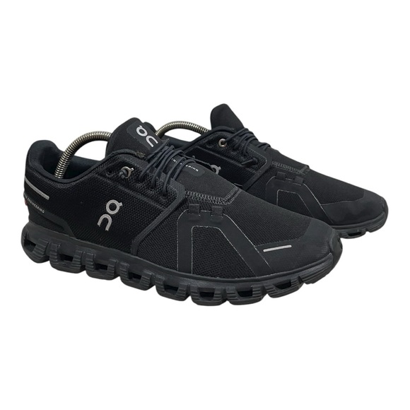 On Cloud Women’s Black Running Shoes Size 11 CloudTec Swiss Engineering - Picture 1 of 8